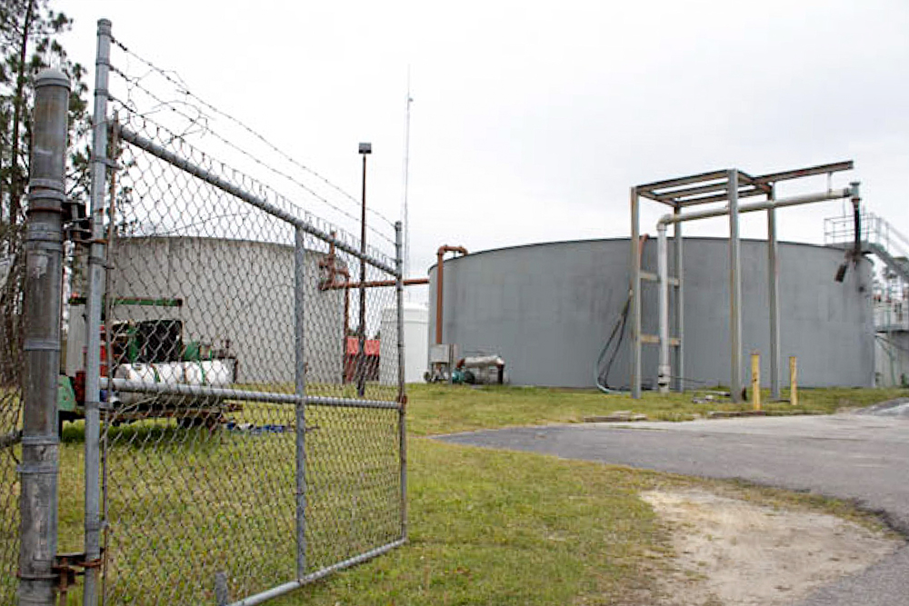 As county officials work out financial and interlocal kinks of plans to double capacity at the Northeast Wastewater Treatment Plant, the Department of Environmental Quality is letting up on its new sewer line extension moratorium. (Port City Daily photo/Johanna Ferebee)