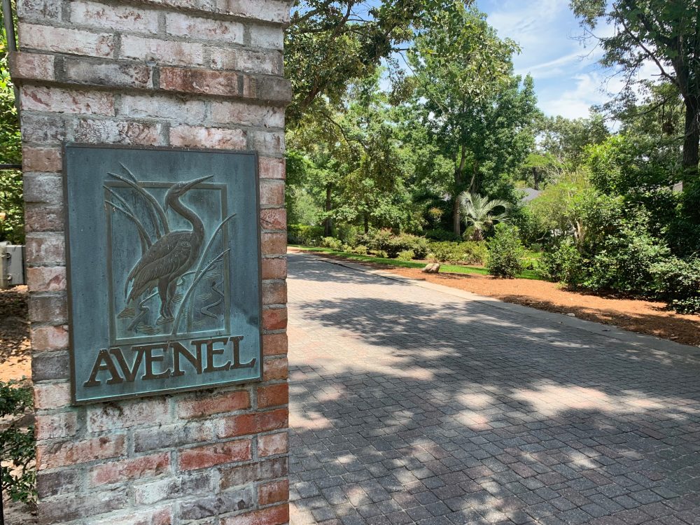 Avenel, a small, tree-lined development just outside Wilmington, sits on the intracoastal waterway. (Port City Daily photo / Benjamin Schachtman)